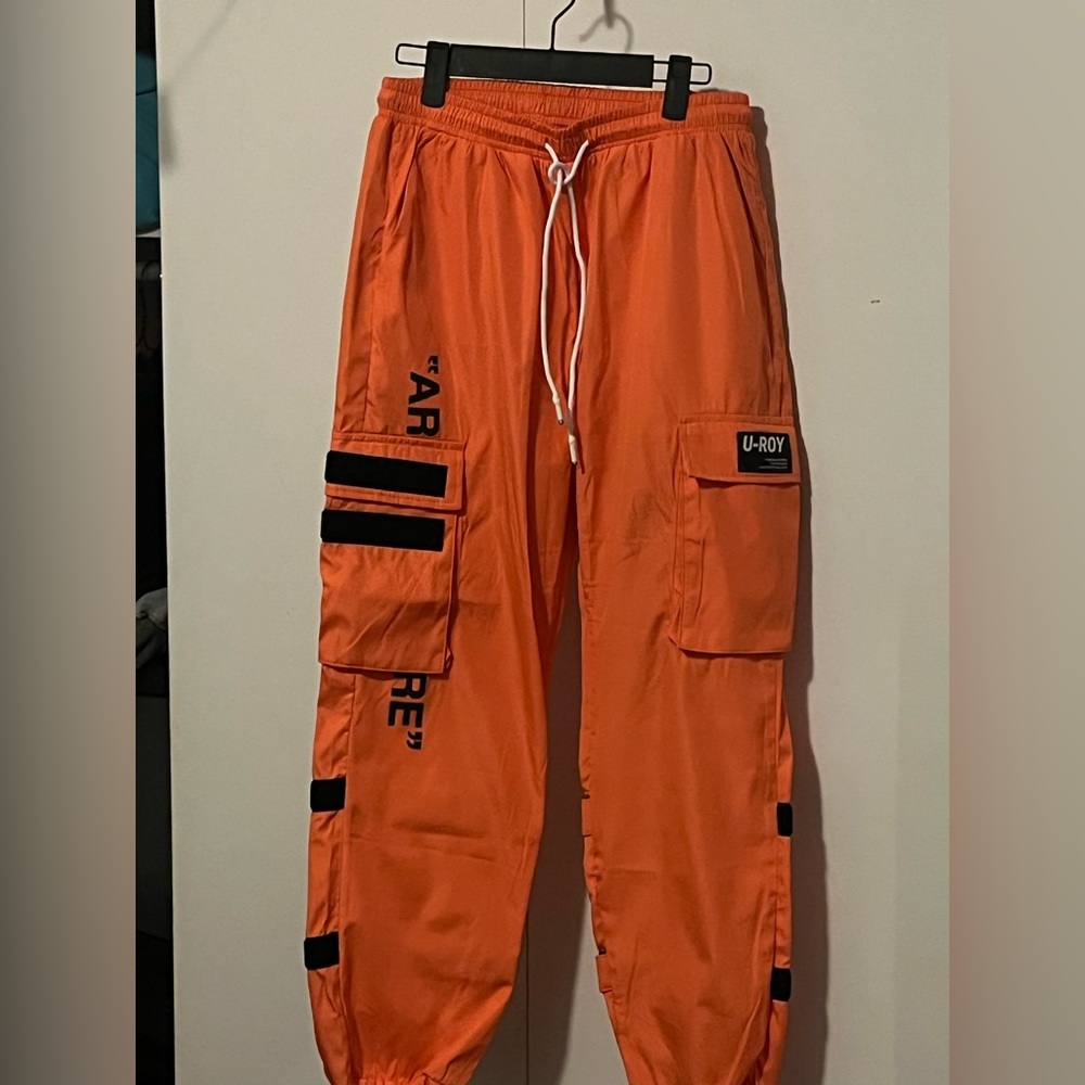 Trendy cargo pants